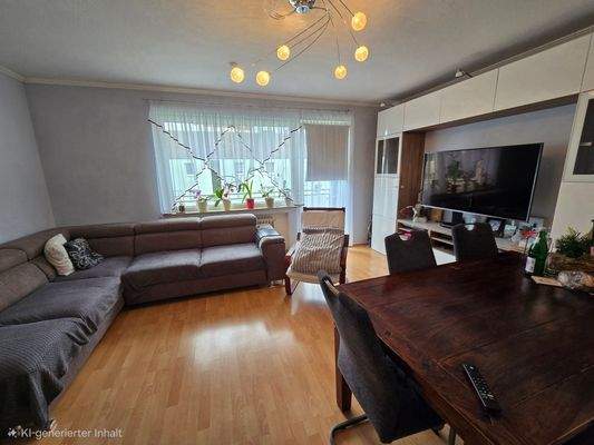 Wohnzimmer mit Balkon