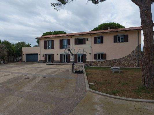 Stilvoll renovierte Villa mit Pool in Platamona bei Sassari – Sardinien