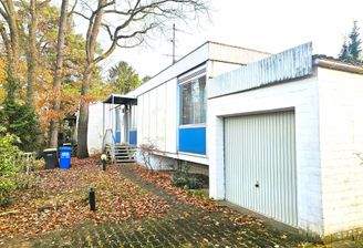 Haus Vorderansicht mit Garage