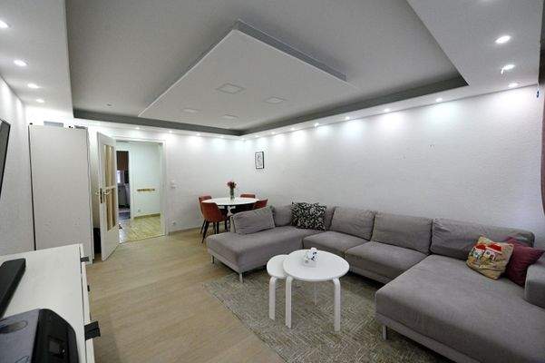 Innenbild_Wohnzimmer_Hinten