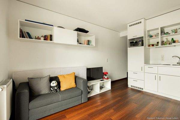 Zimmer mit Küche Muster