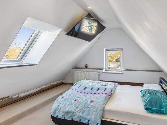 Schlafzimmer Spitzboden