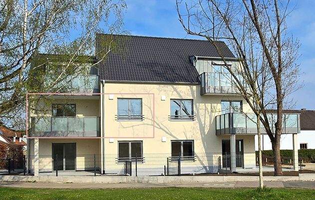 BI-25-05-H1-W3-Front