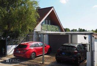 geräumige Stellplätze