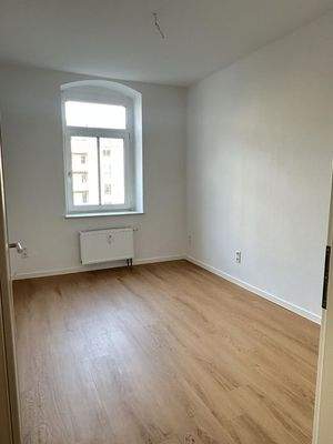 Kinder-/ Arbeitszimmer