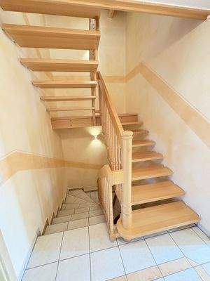 Aufwendige Holztreppe