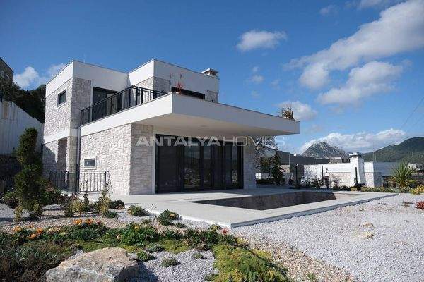 4-Bedroom Detached House in a Central Location in Mugla Bodrum