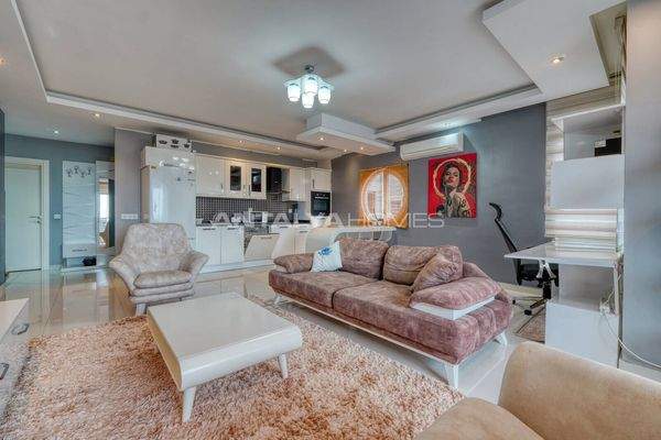 Elegant Furnished Property 200 M from the Sea in Alanya Kestel