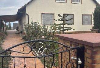 Hauseingang Strassenansicht