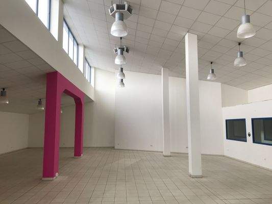 Ausstellung Buero OG