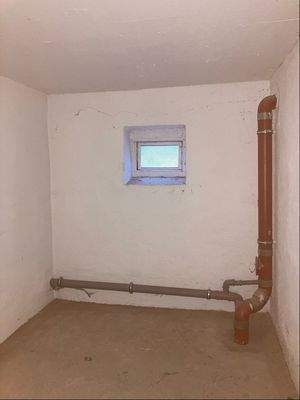 zugehöriger Kellerraum