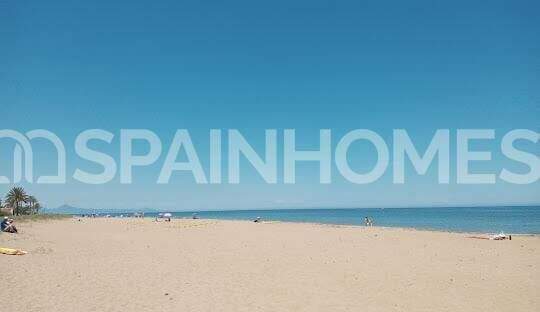 Luxe Houses with Private Pool and Garden in Denia Alicante