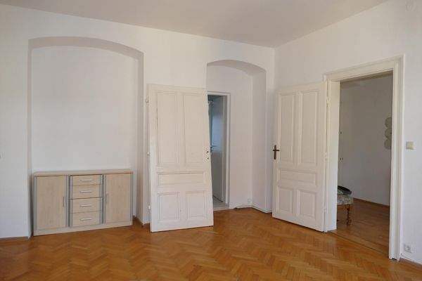 Zimmer # 01 gegen Vorzimmer und Bad,P1180566