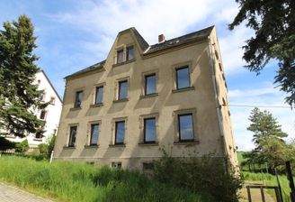 Mehrfamilienhaus im Grünen