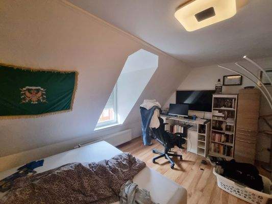 Schlafzimmer 2_OG.jpg