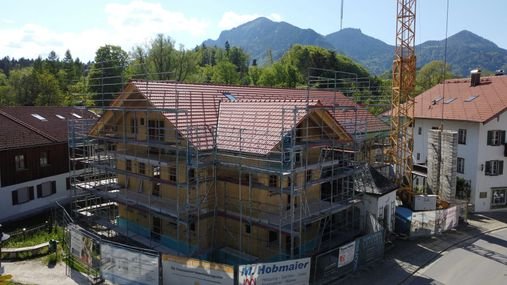 Neubauvorhaben-Marquartstein-Baufortschritt-April-08.JPG