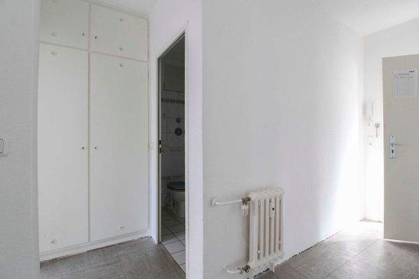 Flur 2.OG Mitte rechts