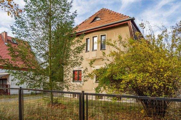 Pool & Freizeithaus am Waldrand