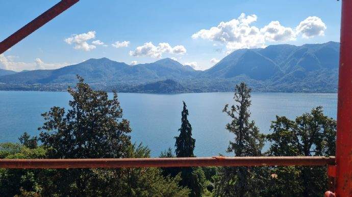 3-Zimmer-Wohnung 3.1 im 3. Stock Richtung Schweiz