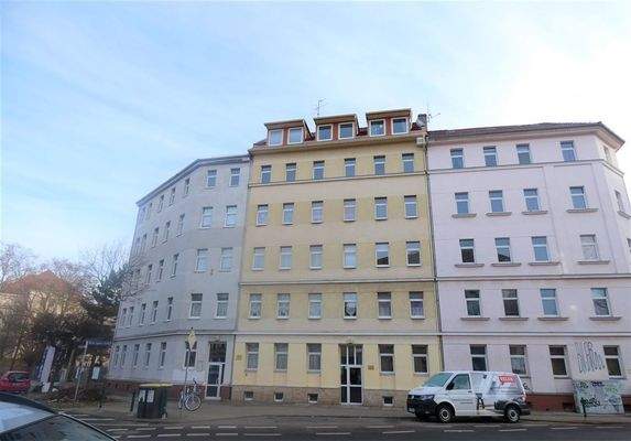 Hausansicht straßenseits 