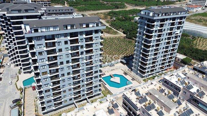 Real Estate in a Two Block Complex 600 M from the Sea in Alanya