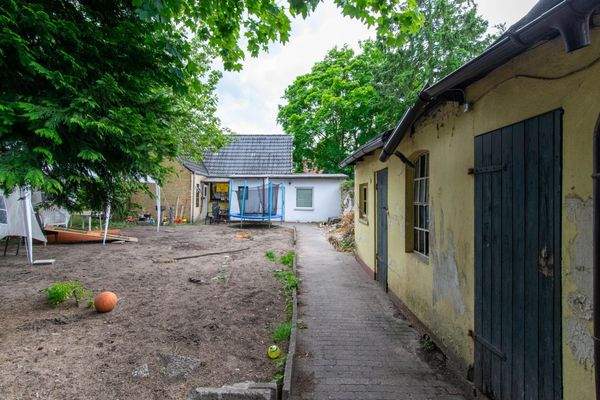 Blick auf das Hinterhaus