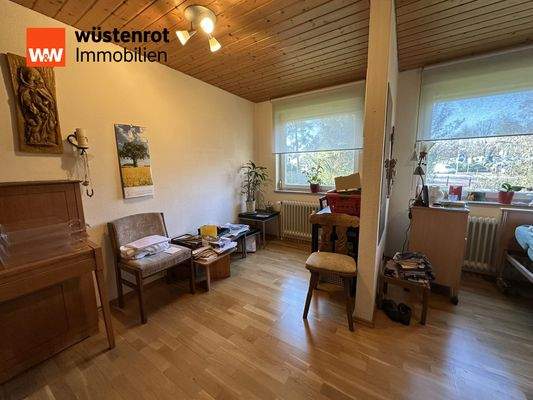 Kinderzimmer - ggf. mit Trennwand für 2 Kinderzimmer