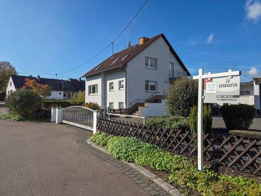 Gesamtansicht Gebäude.jpg