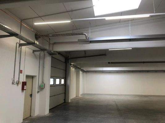 Gewerbehalle
