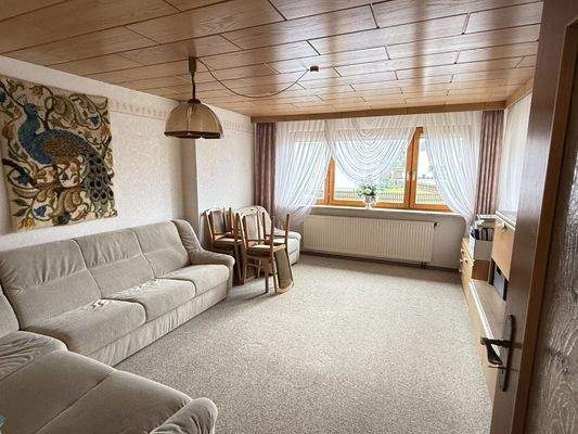 Eines von zwei Schlafzimmern im EG