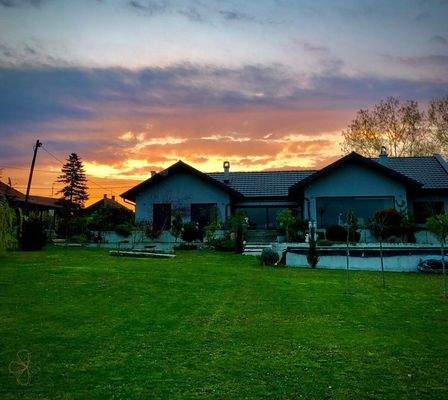 f66ddc7c-3fa9-44a3-a3a4-9822945b5d54