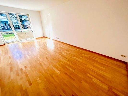 Ihr Wohnzimmer gen Terrasse