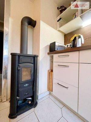 Ofen in der Küche EG