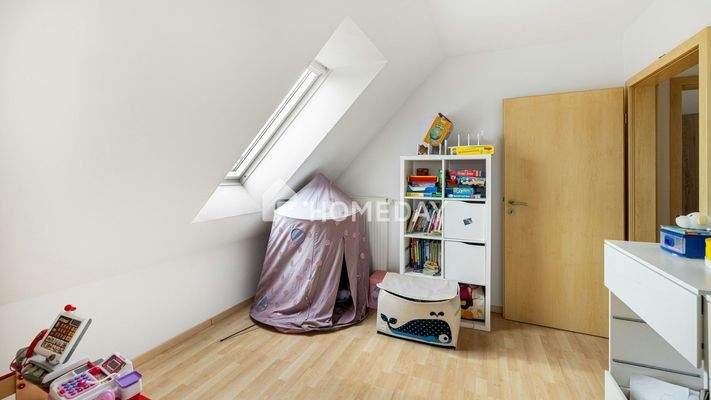 1. OG Kinderzimmer 2 1