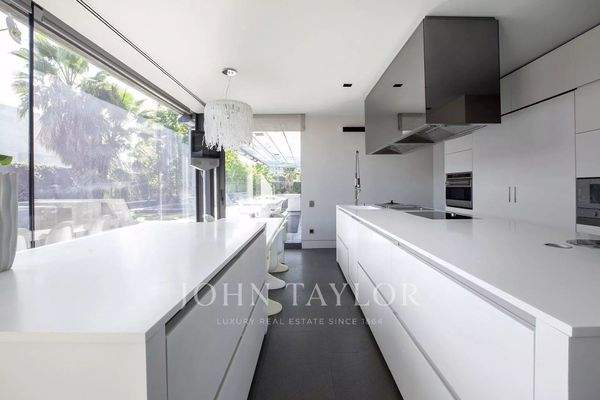 Cuisine Parquet Acier inoxydable