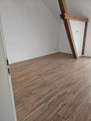 Modernes Dachgeschosszimmer