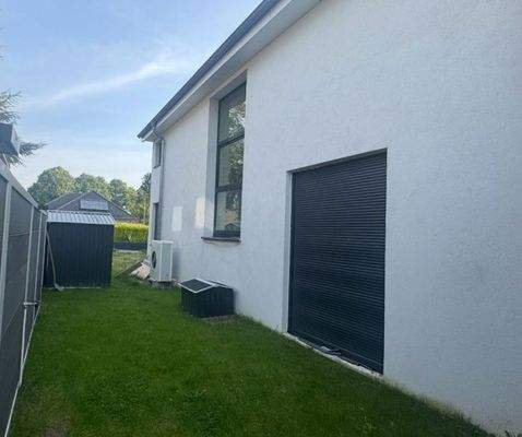 Hausansicht von der Seite