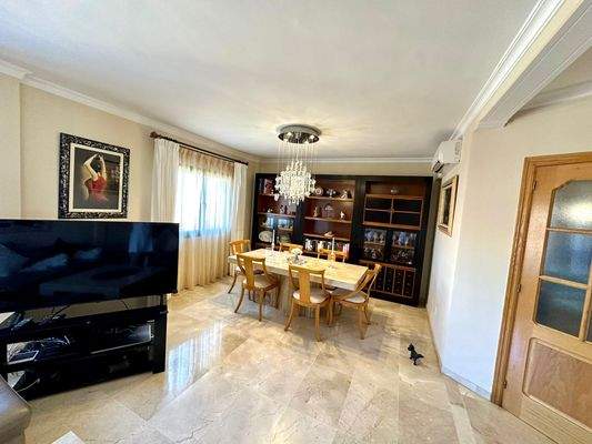 WhatsApp Image 2024-10-30 at 21.44.37.jpeg