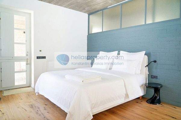 c465fc7ff7c540edae10a384c3bf0e7d-original