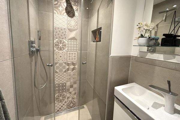 Duschbad im Erdgeschoss