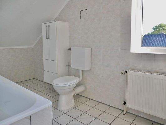 Bad im DG - Teilansicht -