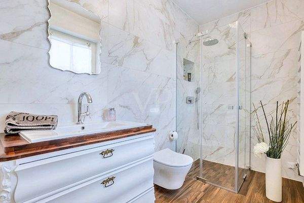 Gäste-WC im Erdgeschoss