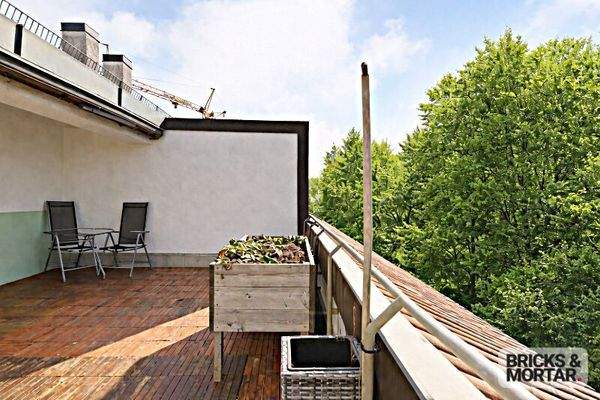 Dachterrasse im Sommer