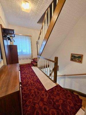 Treppenauf- und Abgang im 1.OG