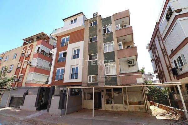 Flats Close to Social Facilities and Tram in Antalya Kepez