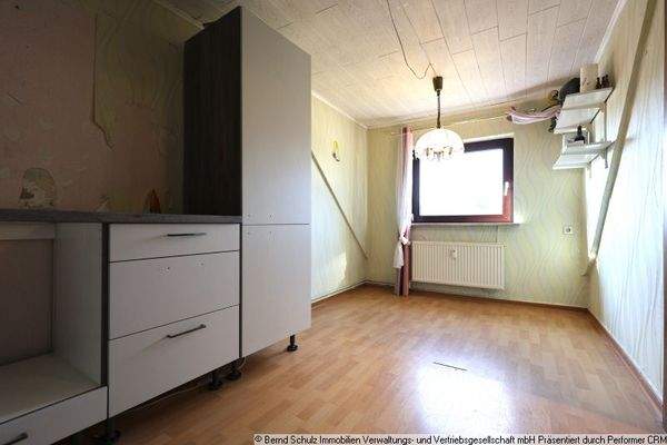 31 weiteres Zimmer im DG (ehem Küche)