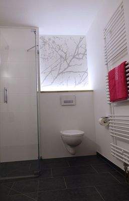 Badezimmer mit Lichtdesign