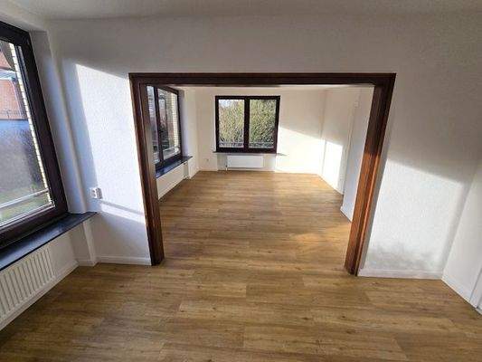 EG Wohnzimmer Bild 1.jpg