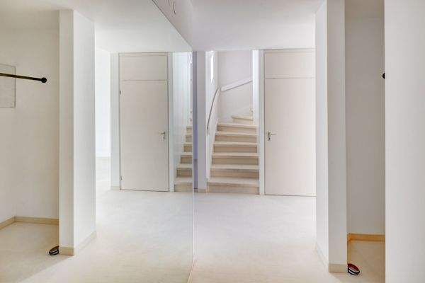 Eingangsbereich m. Spiegel