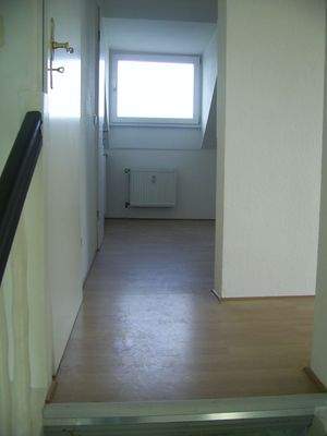 Blick von Aufgang in die Küche.jpg